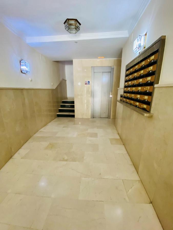 Apartamento Ronda Genil Con Parking Gratuito Granada Exterior foto